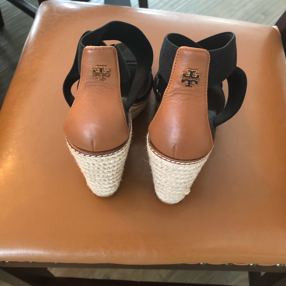 Tory Burch platform sandals - Picture 2 of 6